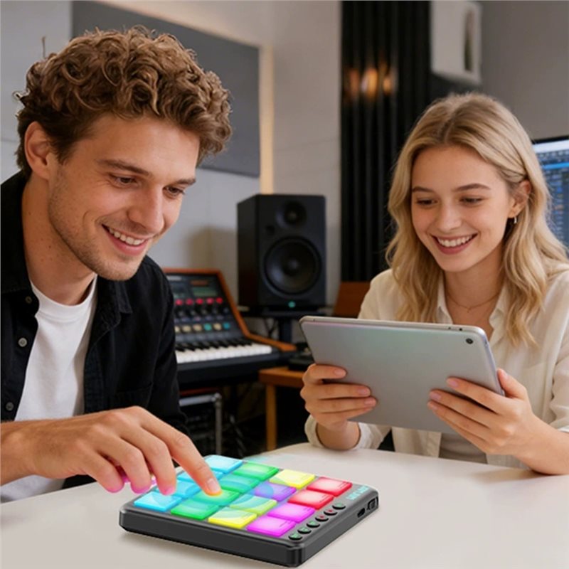 【TRAVEL ESSENTIAL】JAMJUM MIDI  - đánh giá và giá Midi Controller Pad